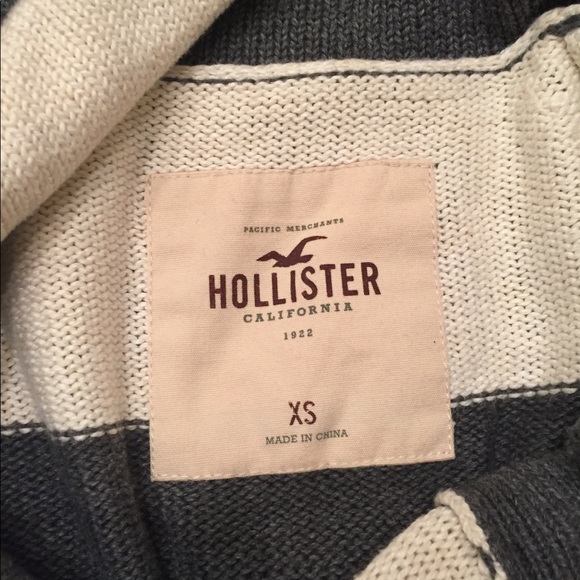 HOLLISTER Sweater - Picture 2 of 3